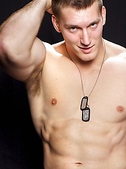 Maxx is a really nice guy and built like a brick shithouse.