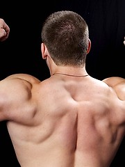 Maxx is a really nice guy and built like a brick shithouse.
