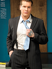 Executives Parker London and Cameron Marshall Have Office Sex