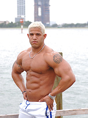 Check out sizzling hot muscle from Holland
