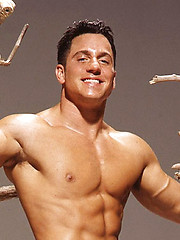 Muscle man shows his cock and sexy butt