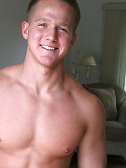Hottest muscle jock Duncan posing naked, shows his hot butt and cock