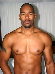 Ripped balck dude shows cock