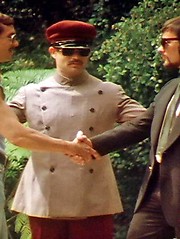 Gay anal threesome in the retro porn scene