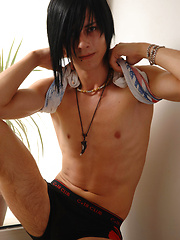 Alex is 19 and generally speaking he likes to top