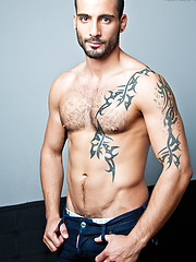 Edji Da Silva and Tyler Wolf Fuck Each Other