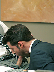Dario Beck fucks his office buddy