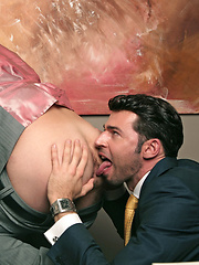 Dario Beck fucks his office buddy