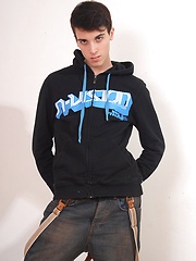 David plays with own tight asshole