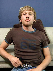 JESSIE CLINTON SUCKS HIS OWN COCK