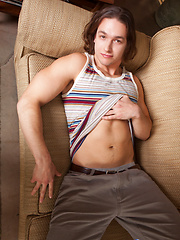 Free nude photos of Nick Speedman