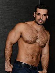 Alex Graham Fucks Marcus Ruhl