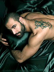 25 year old Italian stunner Paco makes his big Menatplay debut