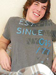 Jizz Eating Brady Cleans Up