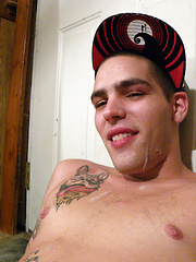 Straight Boy Drac Unloads