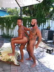 Bo Bangor Barebacks Santiago Rodriguez